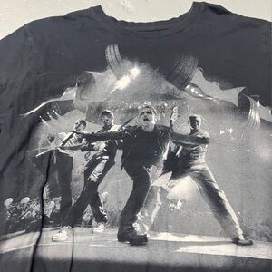 U2 Bono Black Graphic Band T-Shirt U2 2011